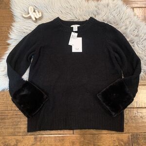 Magaschoni Womens Sweater Size Large Black Crew Neck Faux Fur Cuffs New